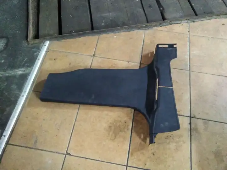 Nissan Qashqai (2010 - 2013) 76916JD000 Нижняя обшивка стойки B — фото 4