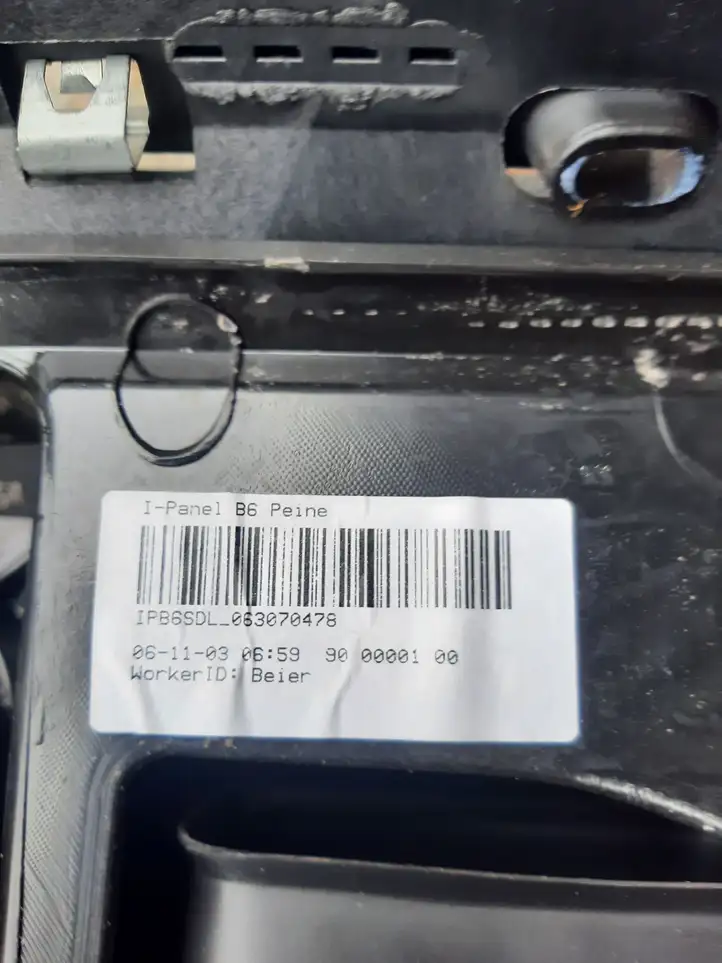 Volkswagen PASSAT B6 (2005 - 2010) ZSB3C1857003QT Панель приборов — фото 2