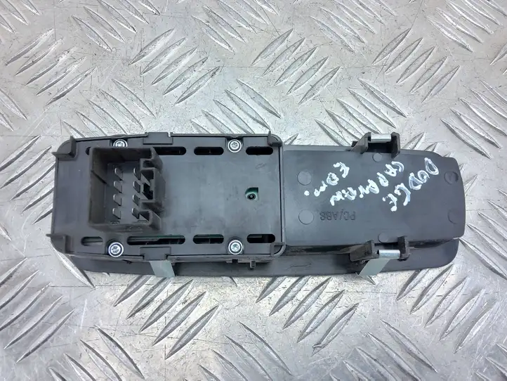 Dodge Caravan (2007 - 2014) 68110864AA Кнопка стеклоподъемников — фото 3