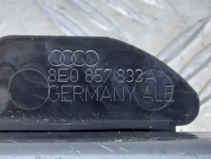 Audi A4 S4 B7 8E 8H (2004 - 2009) 8E0857833A Регулятор ремня безопасности — фото 3