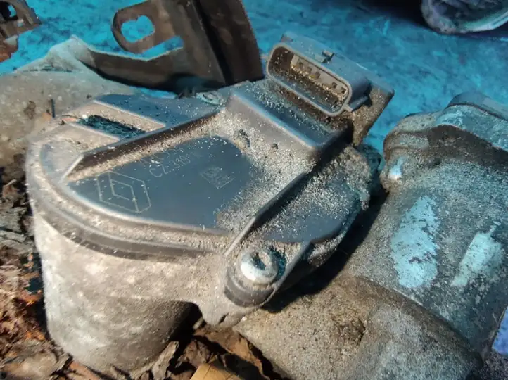 Opel Vivaro (2006 - 2014) a2c53412016 Клапан EGR — фото 2