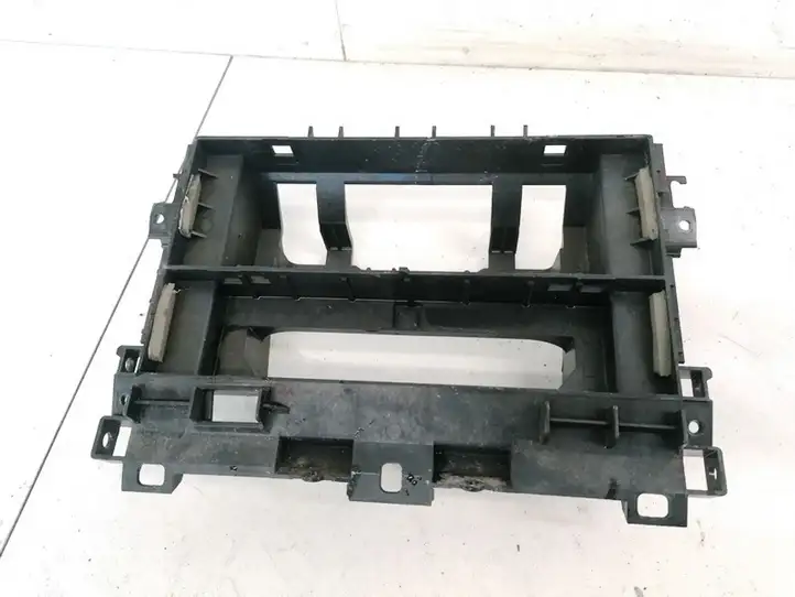 Land Rover Range Rover L322 (2002 - 2005) 51458262332 Прочие детали салона — фото 1