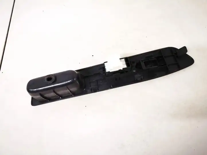 Subaru Impreza I (1993 - 2000) 94266fe030 Кнопка стеклоподъемников — фото 2