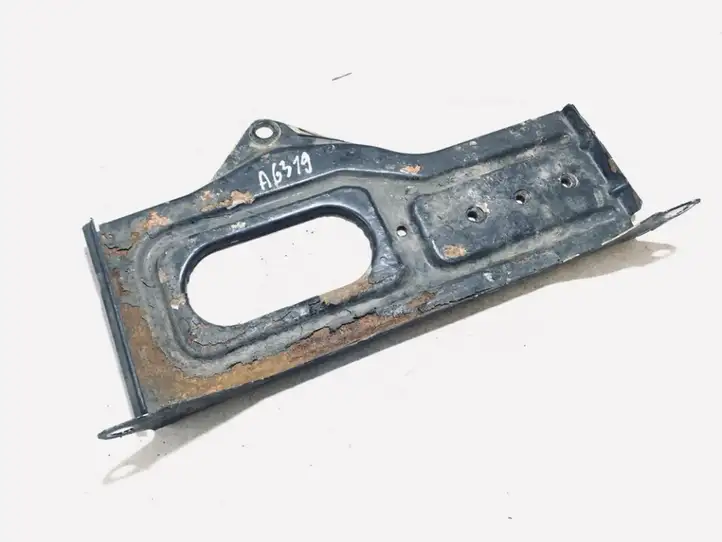 Audi A4 S4 B5 8D (1999 - 2001) Ящик аккумулятора — фото 1