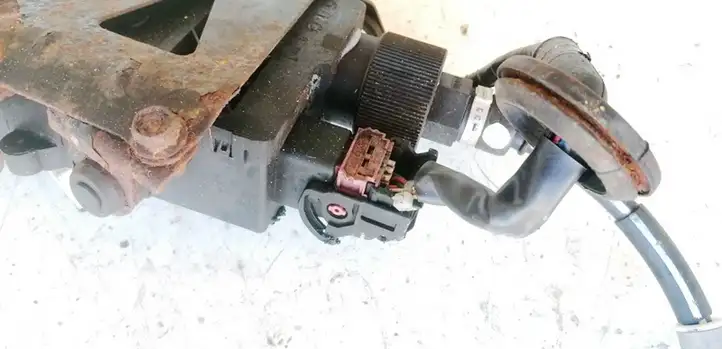 Subaru Legacy (2009 - 2013) 10220201784 Колодки ручного тормоза — фото 4