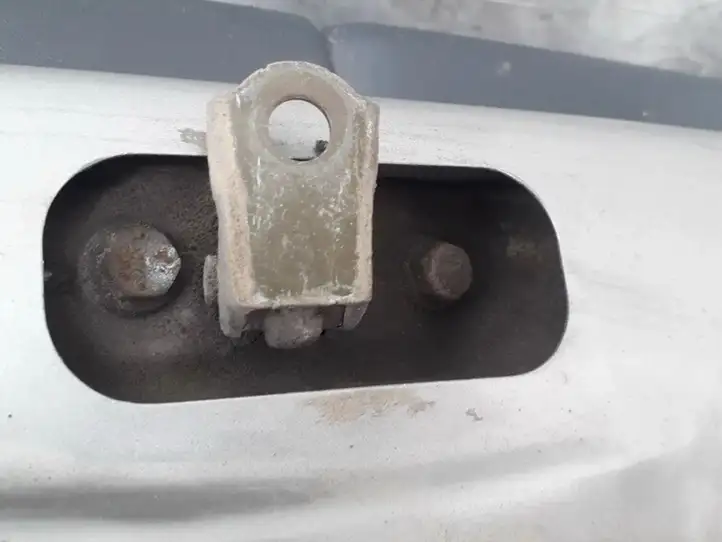 Nissan Almera N16 (2000 - 2010) Ограничитель задней двери — фото 2