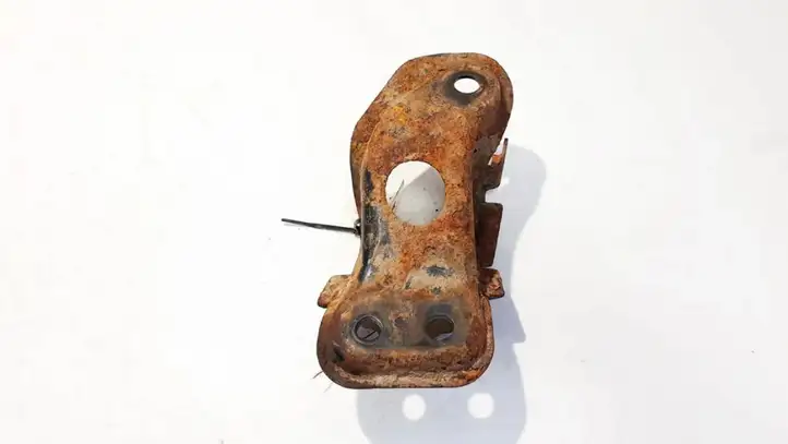 Subaru Outback (2007 - 2009) Кронштейн — фото 1