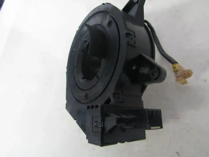 Land Rover Discovery 3 - LR3 (2004 - 2009) YRC500060 Контактное кольцо SRS — фото 3