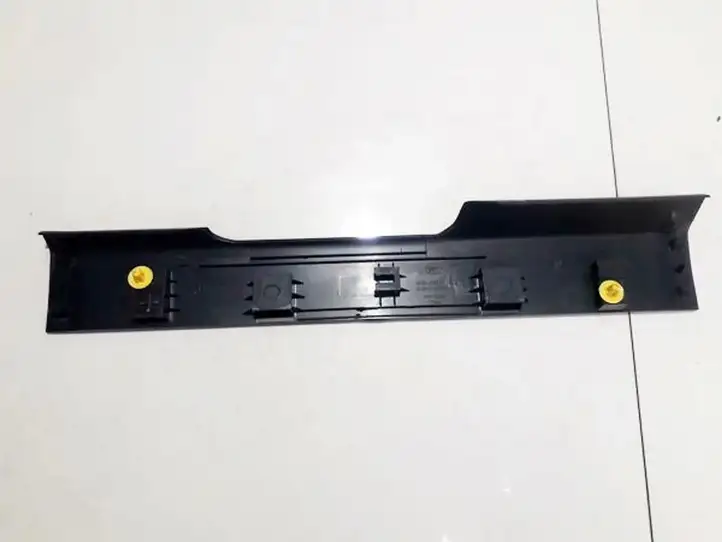 Ford Galaxy (2006 - 2010) 6m21u13201 Внутренняя отделка переднего порога — фото 2