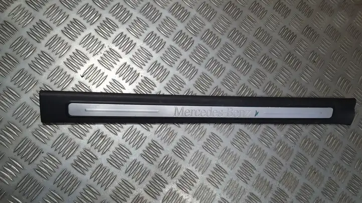 Mercedes-Benz A W169 (2004 - 2012) A1696801174 Внутренняя отделка переднего порога — фото 1