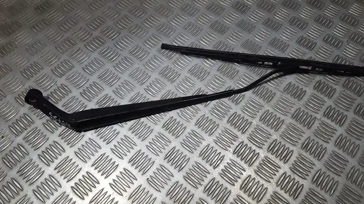 Toyota Corolla E120 E130 (2000 - 2004) 8521102100b Рычаг стеклоочистителя — фото 1