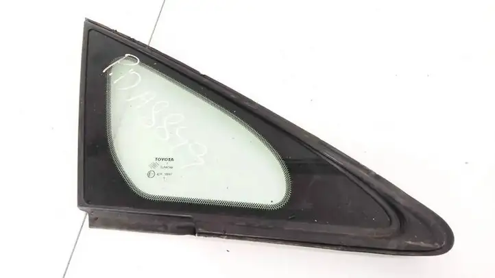 Toyota Verso (2009 - 2012) Треугольное стекло кузова — фото 1