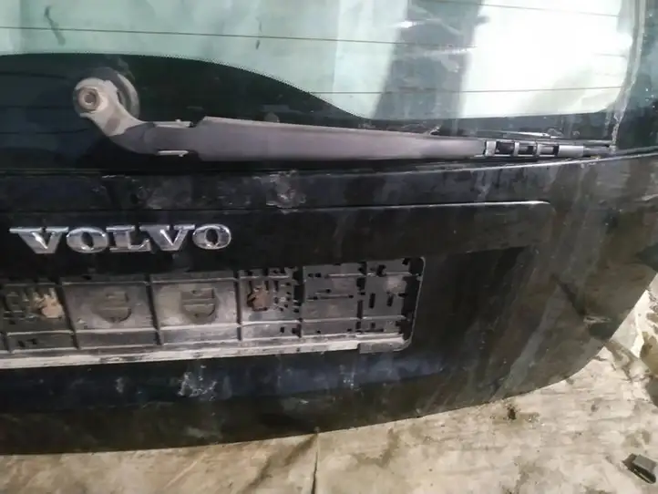 Volvo V50 (2004 - 2008) Подсветка номера — фото 3