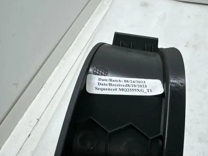 Tesla Model X (2021 - ) 110513800H Прочая отделка задней двери — фото 4