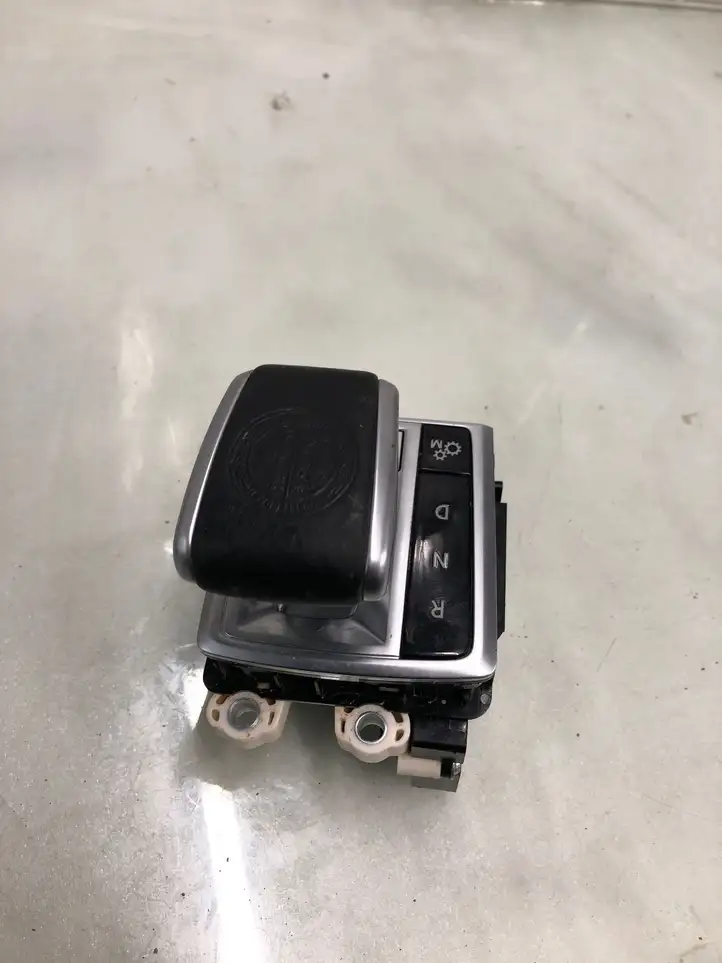 Mercedes-Benz CLA C117,X117,W117 (2013 - 2019) A2465422600 Кулиса КПП — фото 1