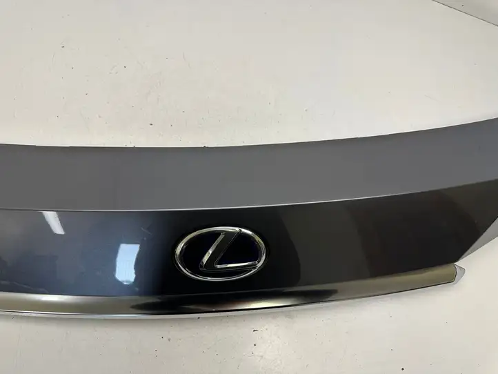 Lexus RX 450H (2015 - 2019) 7680148440 Подсветка номера — фото 6