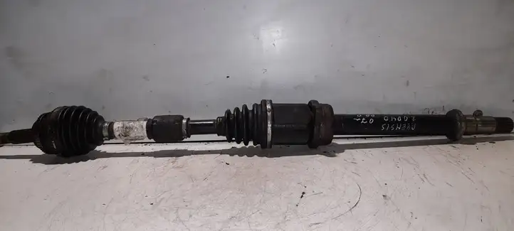 Toyota Avensis T250 (2006 - 2009)   Передняя полуось