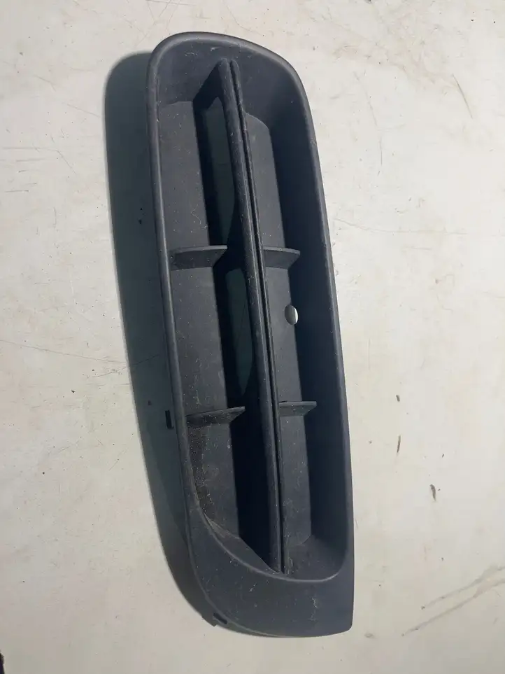 Skoda Praktik 5J8 (2007 - 2014) 5j0807367 Нижняя решетка переднего бампера — фото 1