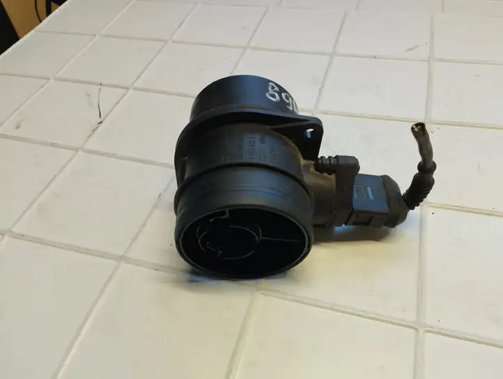 Volkswagen PASSAT B5.5 (2001 - 2005)  0281002461 Измеритель потока воздуха