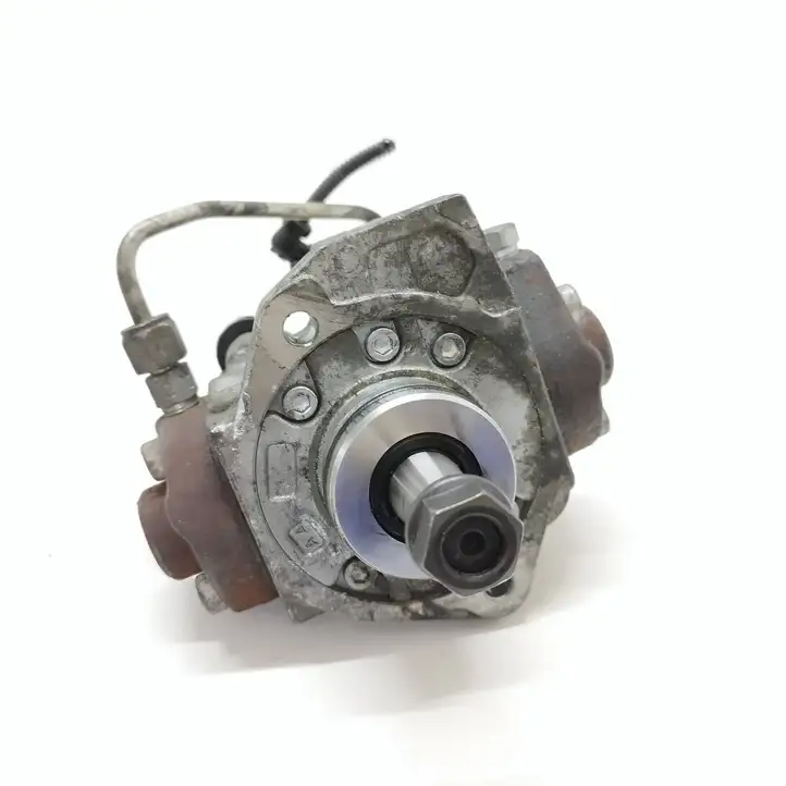 Opel Astra J (2012 - 2015) 55570040 Топливный насос — фото 1