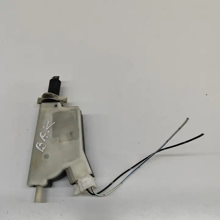 Nissan 350Z (2001 - 2009) 78850CD06A Замок крышки топливного бака — фото 2