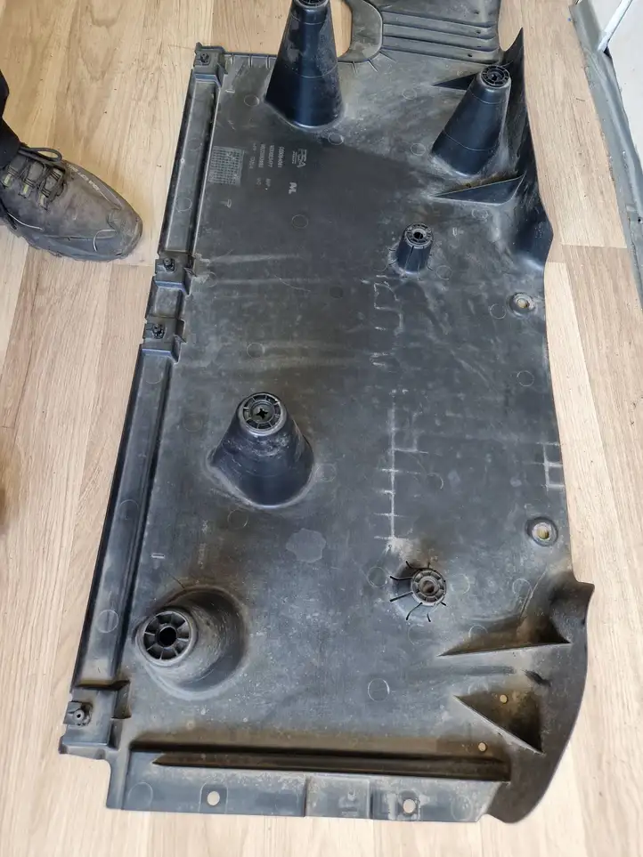 Opel Astra L (2020 - ) 9832683680 Защита заднего бампера — фото 4