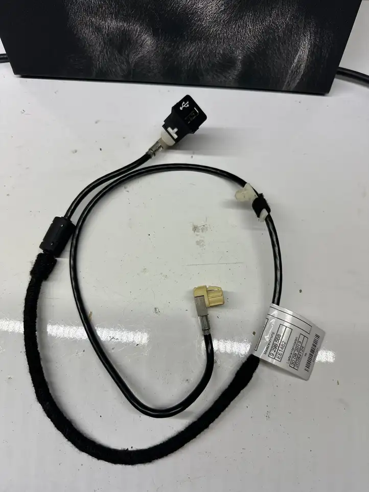 BMW 3 F30 F35 F31 (2012 - 2018) 9299572 Проводка аудиосистемы — фото 1