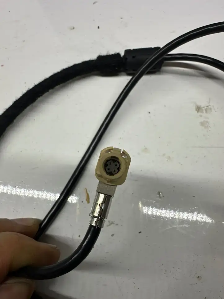 BMW 3 F30 F35 F31 (2012 - 2018) 9299572 Проводка аудиосистемы — фото 2