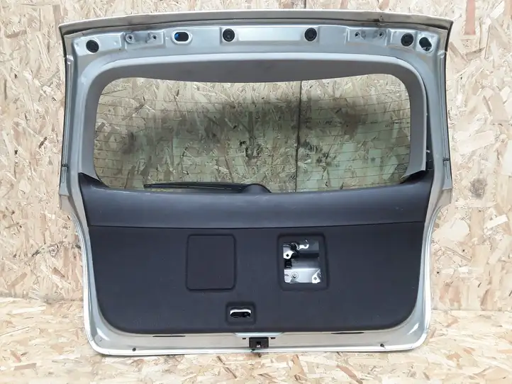 Toyota Avensis T250 (2003 - 2006) Крышка багажника — фото 5