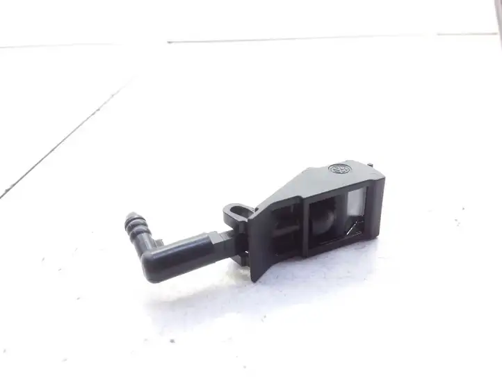 Seat Cordoba (6L) (2002 - 2009) 6E0955985 Форсунка омывателя лобового стекла — фото 2