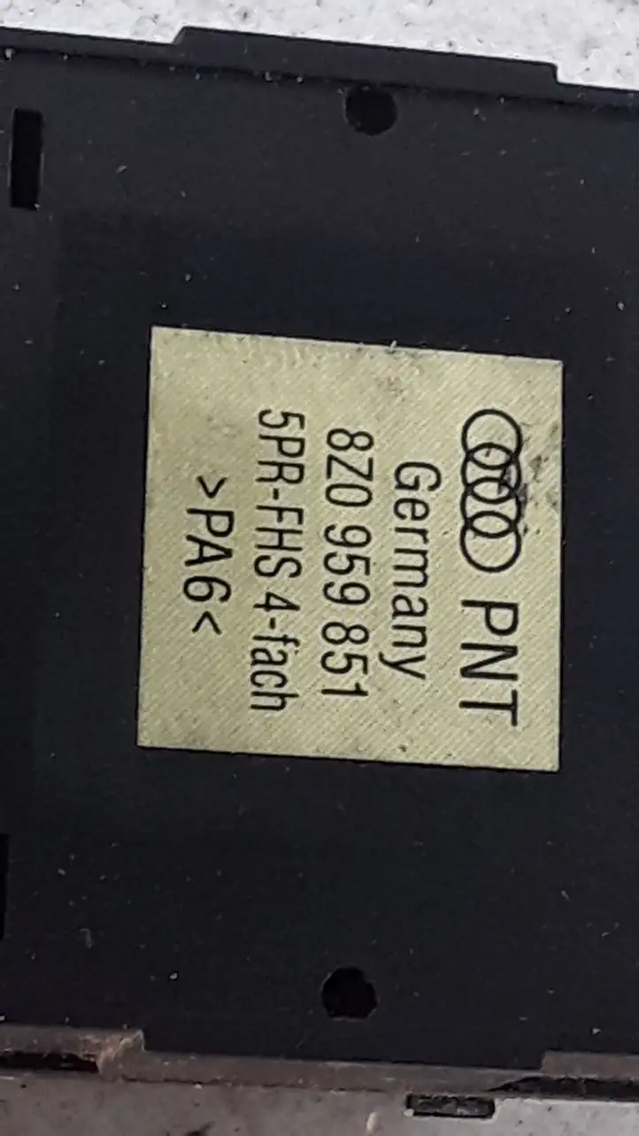 Audi A4 S4 B6 8E 8H (2000 - 2006) 8Z0959851 Кнопка стеклоподъемников — фото 3