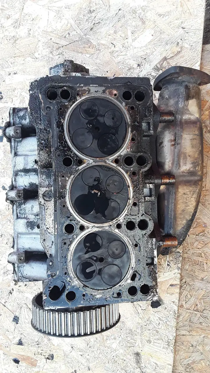 Audi A4 S4 B6 8E 8H (2000 - 2006) 059253033C Головка блока цилиндров — фото 6