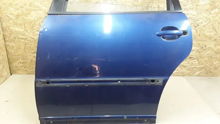 Volkswagen PASSAT B5.5 (2001 - 2005) Задняя дверь — фото 2