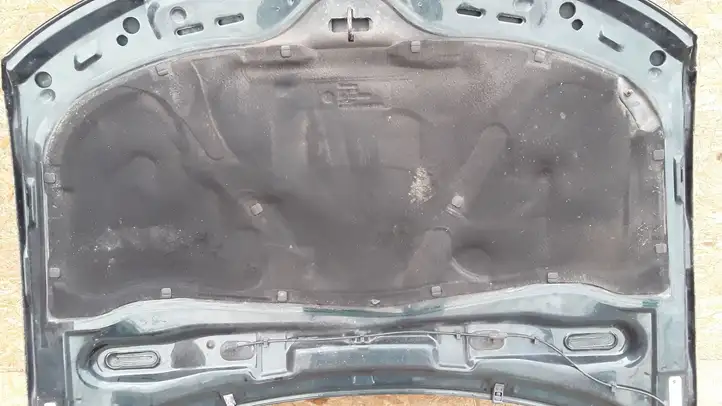 Volkswagen PASSAT B5 (1997 - 2000) Шумоизоляция капота — фото 1