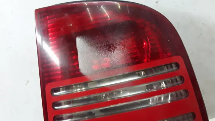 Skoda Octavia Mk1 (1U) (1996 - 2004) 1U9945096 Задний фонарь в кузове — фото 4
