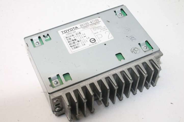 Toyota Prius (XW30) (2009 - 2015)  8610047100 Блок управления HiFi audio