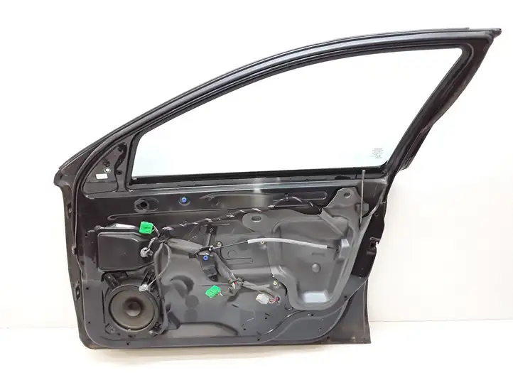 Volvo V70 (2004 - 2007) Дверь — фото 4