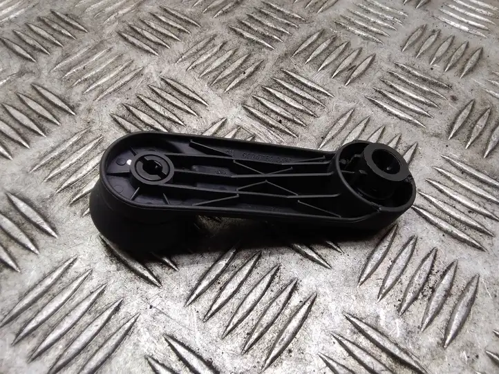 Opel Zafira B (2006 - 2008) 90247150 Ручка стеклоподъемника — фото 4