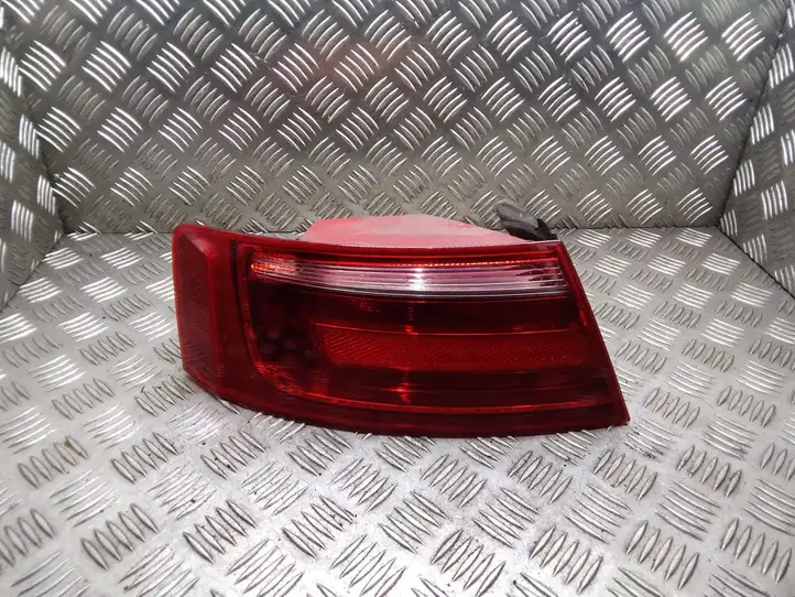 Audi A5 8T 8F (2007 - 2011) 8T0945095 Задний фонарь в кузове — фото 1