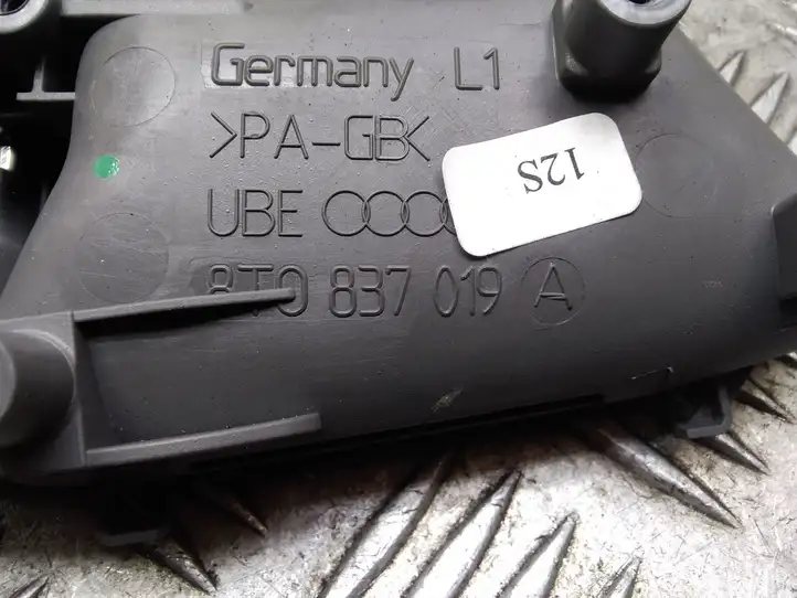 Audi A5 8T 8F (2007 - 2011) 8T0837019A Внутренняя ручка двери — фото 2