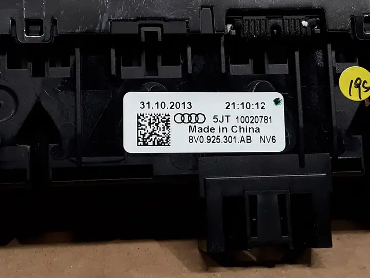 Audi A3/S3 8V (2012 - 2016) 8V0925301AB Другие включатели / ручки/ переключатели — фото 3