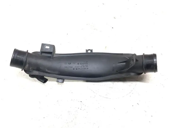 Peugeot 308 (2007 - 2013) 9680617780H Трубка подачи воздуха — фото 2