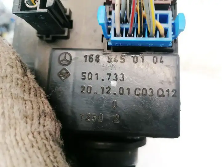 Mercedes-Benz A W168 (1997 - 2004) 1685450101 Включатель фонарей — фото 3