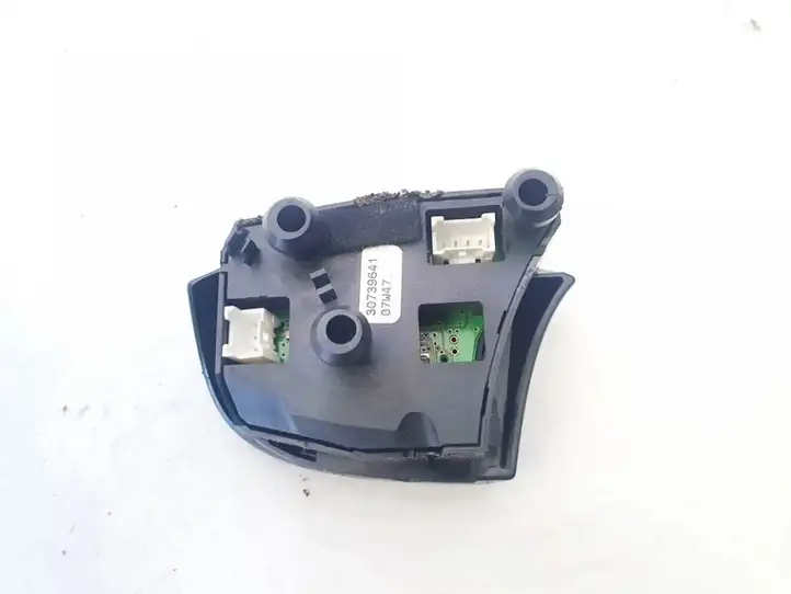 Volvo V70 (2007 - 2013) 30739641 Кнопки на рулевом колесе — фото 3