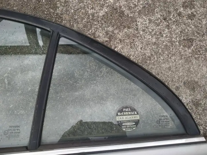 Toyota Avensis T250 (2006 - 2009) Форточка двери — фото 2