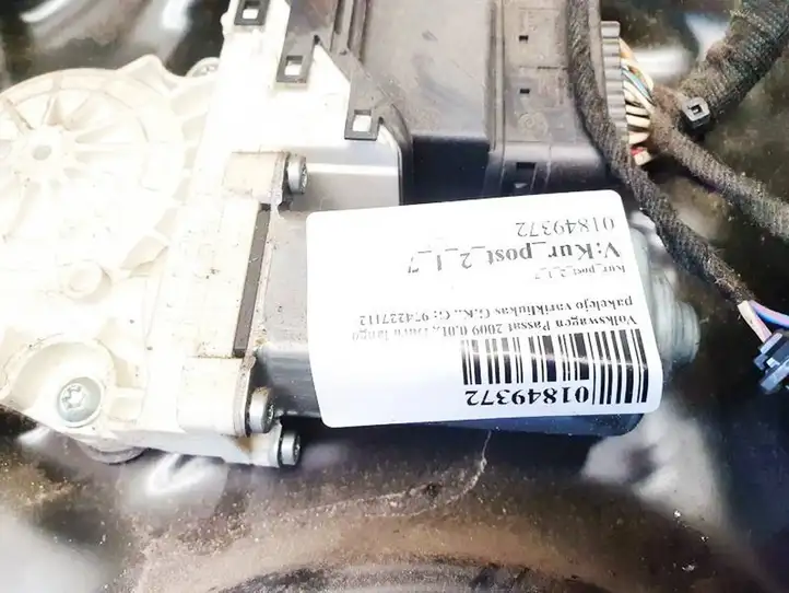 Volkswagen PASSAT B6 (2005 - 2010) 974227112 Стеклоподъемник задней двери — фото 2
