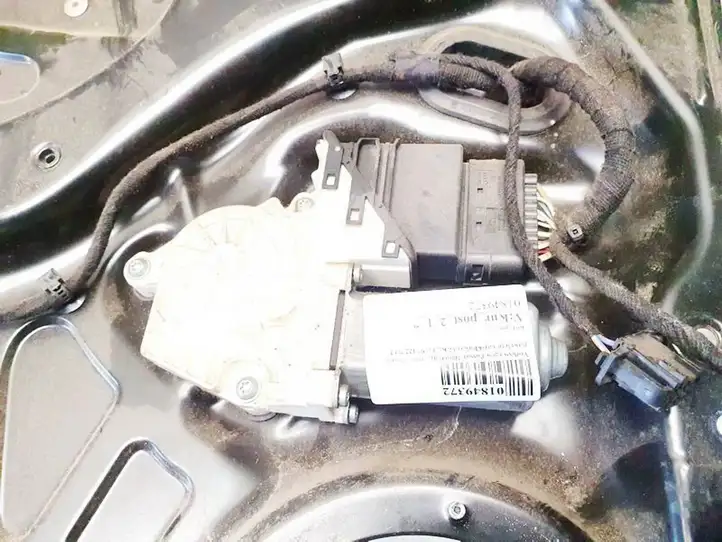 Volkswagen PASSAT B6 (2005 - 2010) 974227112 Стеклоподъемник задней двери — фото 3