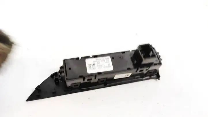 BMW 1 F20 F21 (2011 - 2019) 925292003 Выключатель ASR — фото 3
