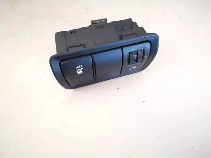 Hyundai i20 (GB IB) (2014 - 2018) 93300c8050 Кнопка ESP — фото 2