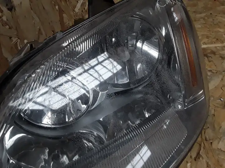 Ford Focus C-MAX (2003 - 2010) Передняя фара — фото 3